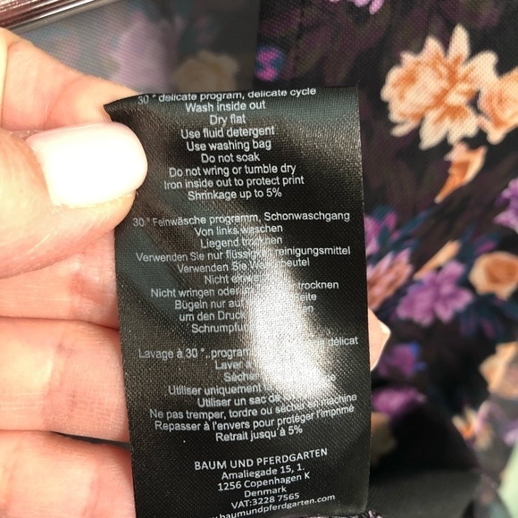BAUM UND PFERDGARTEN Jenilyn Floral Mesh Top long sleeve, purple, size S NWT - Picture 13 of 15